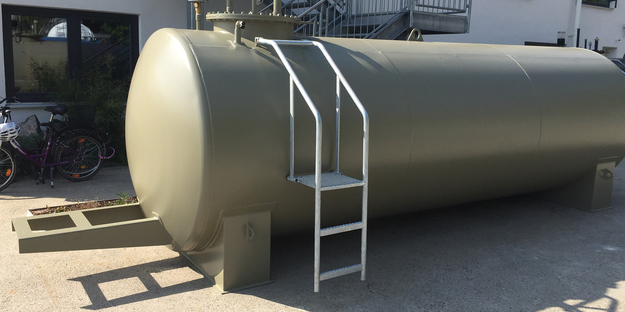 NEA Tank  mieten Notstromversorgung