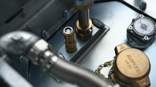 Mobile Tankstelle 2.900 L mieten – Komplett-Set für Benzin & Flugkraftstoffe (ATEX & AwSV konform)