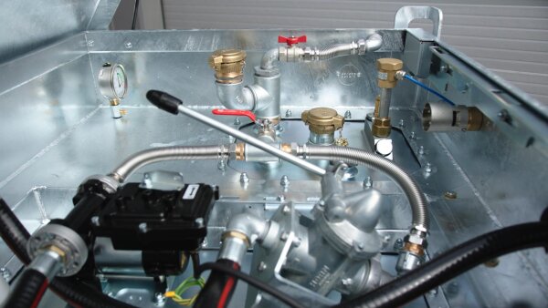 Mobile Tankstelle 2.900 L mieten – Komplett-Set für Benzin & Flugkraftstoffe (ATEX & AwSV konform)