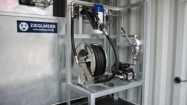 Fueltainer-6000L-Mobile-Tankstelle-Fuer-Diesel-HVO-und-Benzin-AwSV-IBC-15Ft-Containertank mieten