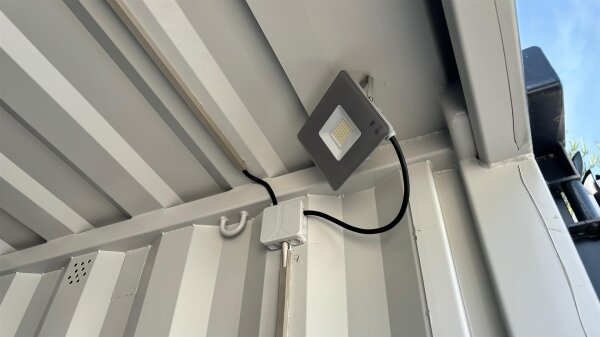 FuelTainer 7.000 L mieten – WHG- & AwSV-konformer Tankstellencontainer / Dieseltank im 15ft Container