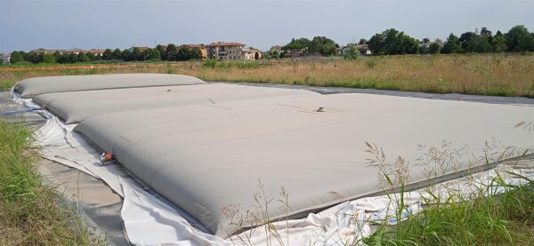 Löschwasserzisterne/Löschwasserkissen bis 2.500.000 Liter – mobiles Komplett-Set in Anlehnung DIN 14230 mit Saugstelle DIN 14244