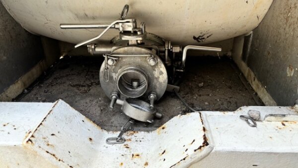 TankTainer 37.000 Liter mieten – mobiler Tankcontainer, Löschwassertank & Revisionstank für Gefahrstofflagerung