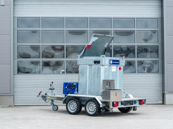 FuelTrailer 950 L mieten – Mobile Diesel- & AdBlue®-Tankstelle auf Tandemanhänger
